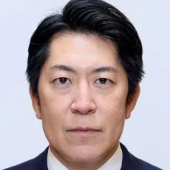 Kei Satō (politician) height profile photo