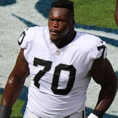 Kelechi Osemele height profile photo
