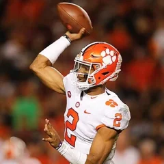 Kelly Bryant height profile photo