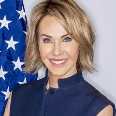 Kelly Craft height profile photo