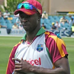 Kemar Roach height profile photo