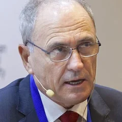 Ken Henry (public servant) height profile photo