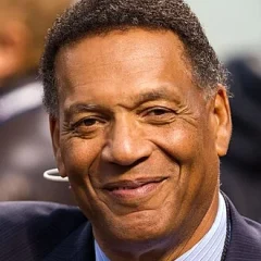 Ken Singleton height profile photo