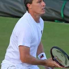 Ken Skupski height profile photo