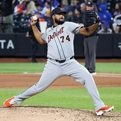 Kenley Jansen height profile photo
