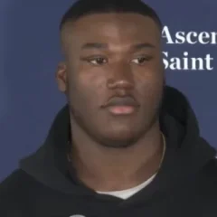 Kenneth Murray (American football) height profile photo