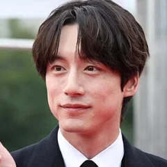 Kentaro Sakaguchi height profile photo