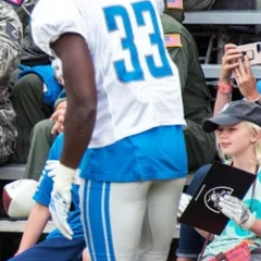 Kerryon Johnson height profile photo