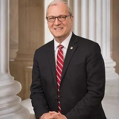 Kevin Cramer height profile photo
