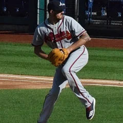 Kevin Gausman height profile photo