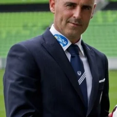 Kevin Muscat height profile photo