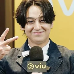 Kim Bum height profile photo