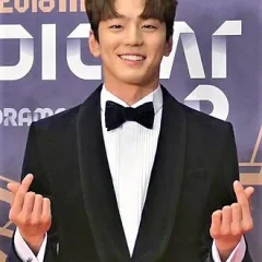 Kim Min Gue height profile photo