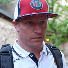 Kimi Räikkönen height profile photo