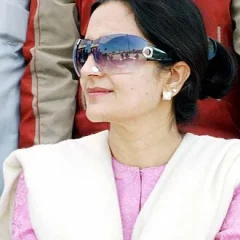 Kiran Choudhry height profile photo