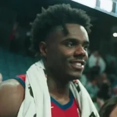 Kobe Brown height profile photo