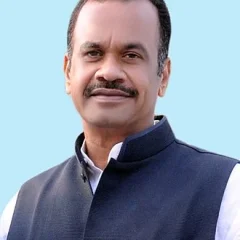 Komatireddy Venkat Reddy height profile photo