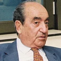 Konstantinos Mitsotakis height profile photo