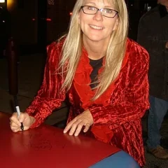 Kristi Lee height profile photo