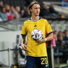 Kristoffer Olsson height profile photo