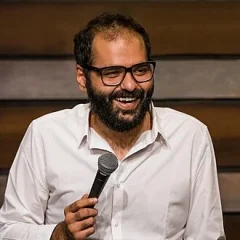 Kunal Kamra height profile photo