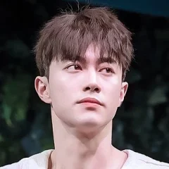 Kwak Dong-yeon height profile photo