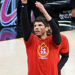 Kyle Korver height profile photo