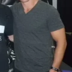 Kyle Noke height profile photo