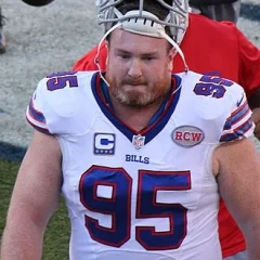 Kyle Williams (defensive tackle) height profile photo