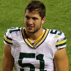 Kyler Fackrell height profile photo