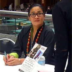 Kylie Kwong height profile photo