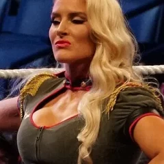 Lacey Evans height profile photo