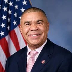 Lacy Clay height profile photo