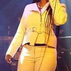 Lady G height profile photo
