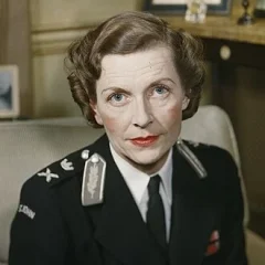 Lady Mountbatten height profile photo