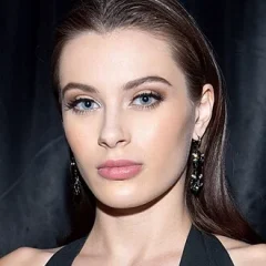 Lana Rhoades height profile photo