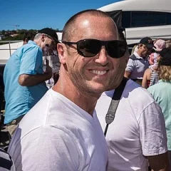 Larry Emdur height profile photo