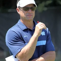 Larry Fedora height profile photo