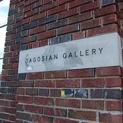 Larry Gagosian height profile photo