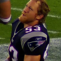 Larry Izzo height profile photo