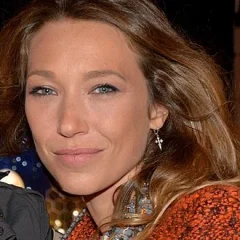Laura Smet height profile photo