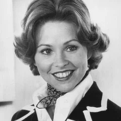 Lauren Tewes height profile photo