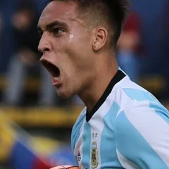 Lautaro Martínez height profile photo