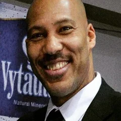 LaVar Ball height profile photo