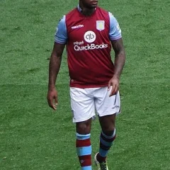 Leandro Bacuna height profile photo