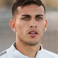 Leandro Paredes height profile photo