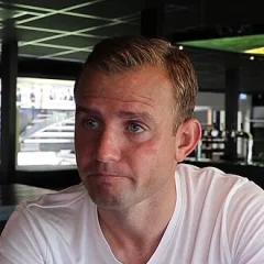 Lee Cattermole height profile photo