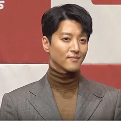 Lee Dong-gun height profile photo
