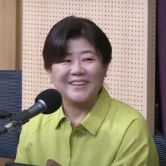 Lee Jung-eun (actress) height profile photo