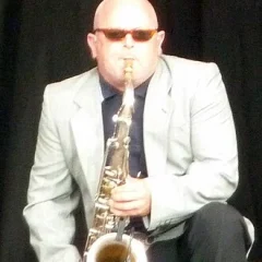 Lee Thompson (saxophonist) height profile photo